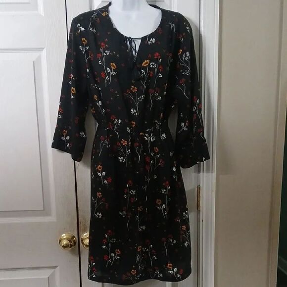 Bll Dresses & Skirts - BLL New York sheer Black Floral Dress with tie waist Sz XL NWOT